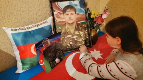 Bakıda Denis adlı vətənpərvər bir oğlan var idi - FOTOLAR 