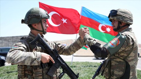Türk əsgəri 102 il sonra Azərbaycanda – TƏHLİL