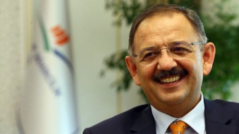 Ərdoğanın müavini koronavirusa yoluxdu