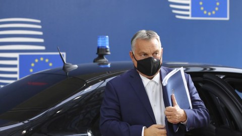 Baş nazir Avropa İttifaqı ilə bağlı sənədə veto qoyacaq