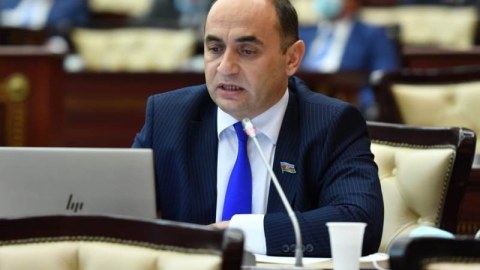 “Fransa tarixinin növbəti ən utancverici günlərini yaşayır” - Ceyhun Məmmədov