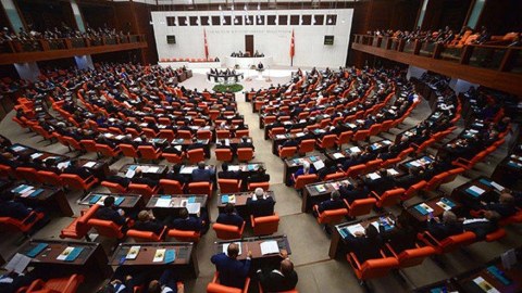 Türkiyənin ən böyük 4 partiyası Fransa Senatının Qarabağ qərarını PİSLƏDİ