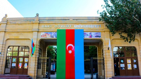 Partiya sədrindən qovulan tələbəyə görə rektora müraciət