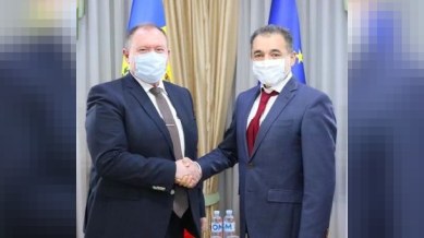 Səfirlə nazir arasında Qarabağ müzakirəsi