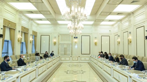 Sahibə Qafarova italiyalı deputatlarla görüşüb - FOTO