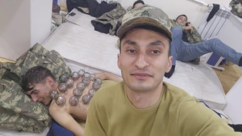 Əsgərimizin bu görüntüsü böyük izləyici marağına səbəb oldu - FOTO