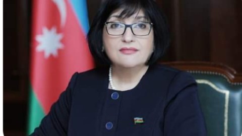 Spiker deputatları şəhid ailələrinə dəstək verməyə çağırdı
