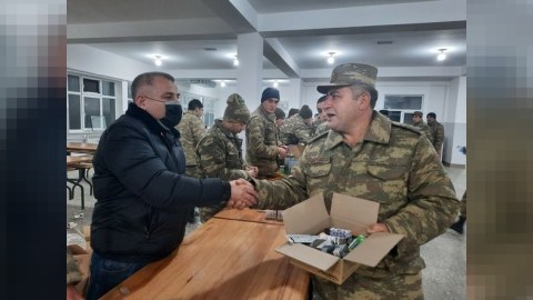 Mehriban Əliyevanın təşəbbüsü ilə hərbçilərə dəstək aksiyası - FOTO