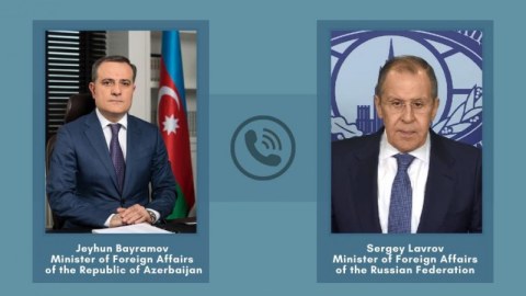 Ceyhun Bayramov Lavrovla danışdı