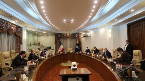 İranla sərhəddə elektrik stansiyasının tikintisi müzakirə edildi