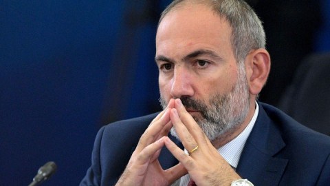Paşinyan niyə erkən parlament seçkilərinə gedir? - ŞƏRH