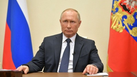 Putinin sözçüsü prezidentin nə üçün peyvənd edilməməsindən danışdı