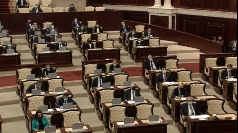 Milli Məclis bu gün 12 məsələyə görə toplaşır - GÜNDƏLİK
