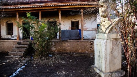 Bülbülün dağıdılmış ev-muzeyi - FOTOLAR