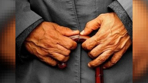 Azərbaycanda bu pensiyaçı üç əsrə şahidlik edib