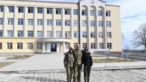 Prezident Şuşa Rayon İcra Hakimiyyətinin binası ilə tanış olub