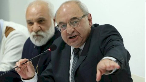 Manukyan Gümrüyə buraxılmadı 