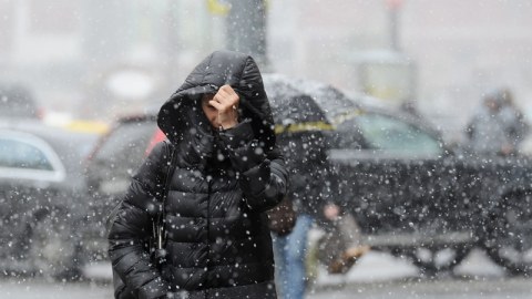 Temperatur 10 dərəcə aşağı düşəcək, Bakıya qar yağacaq - XƏBƏRDARLIQ