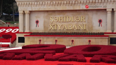Şəhidlər Xiyabanından FOTOREPORTAJ