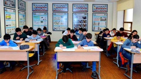 Nazirlik hansı şagirdlərin sinifdə qalacağına aydınlıq gətirdi