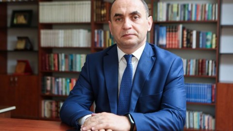 İxtisasların təkrarlanması, təhsilhaqlarının yüksək olması... - Deputat təhsil problemlərindən DANIŞDI