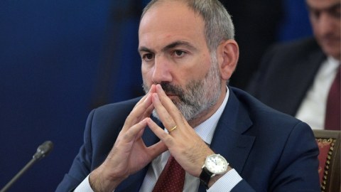 Paşinyan növbədənkənar seçkilərdən imtina edir?