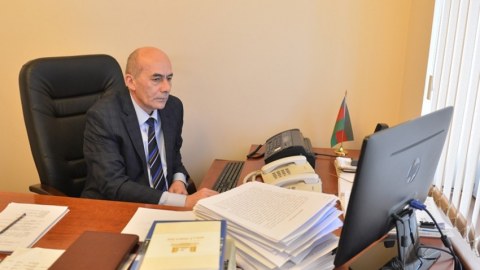 Milli Məclisin yeni mətbuat katibi kollektivə təqdim olundu