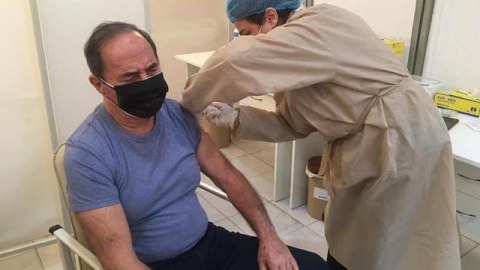 “Vaksin qurtuluşun yeganə yoludur” - Tanınmışların peyvənd ÇAĞIRIŞI  