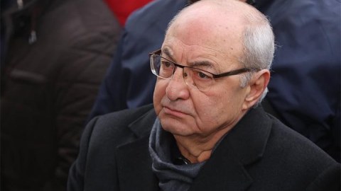 Ermənistan müxalifətinin lideri Paşinyanı dəstəkləyənləri “satqın” ADLANDIRDI