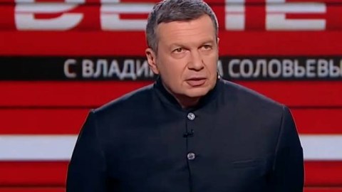 Latviyadan məşhur ermənipərəst aparıcıya QADAĞA