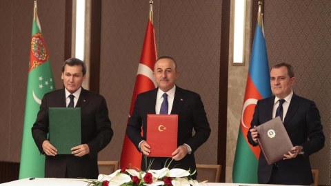 Xarici işlər nazirləri üçtərəfli görüşə dair birgə bəyanat qəbul etdilər - FOTOLAR
