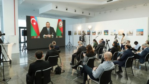 “Sülhməramlıların nəzarətində olan torpaqlara da azərbaycanlılar qayıdacaqlar” - İlham Əliyev