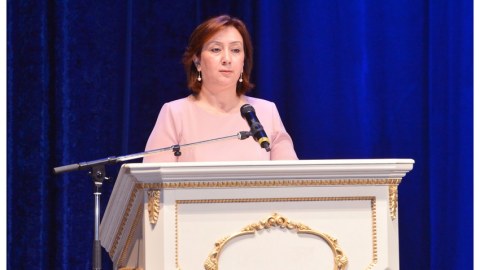 İdarə müdiri bağlanan məktəblərin taleyindən DANIŞDI
