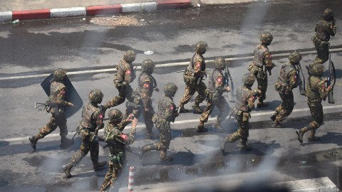 Myanmada toqquşmalarda ölənlərin sayı 50-ni keçdi
