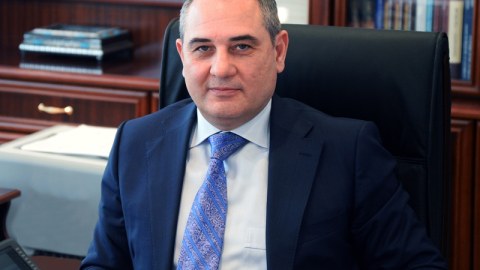 YAP-da əsas söz sahibinə çevrilən Tahir Budaqov kimdir? - DOSYE