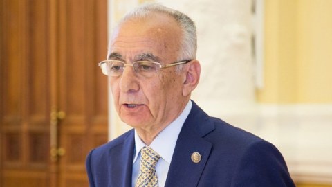 Hacıbala Abutalıbov Bakıdan KÖÇÜB  