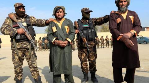 "Taliban" 7 əfqan hərbçisini qətlə yetirdi