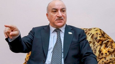 Tahir Kərimli feministləri “üzdəniraq” adlandırdı  