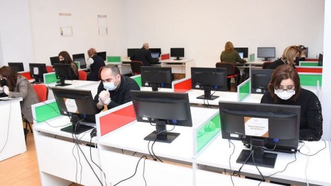 Direktorluğa işə qəbul üzrə imtahanlar keçirilir