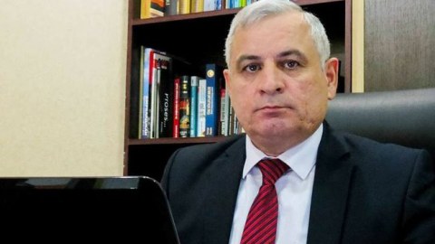 Baş redaktor yüksək vəzifəli generallara MÜRACİƏT ETDİ  