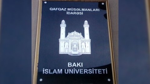 Təhsil naziri İslam Universitetinin taleyindən DANIŞDI
