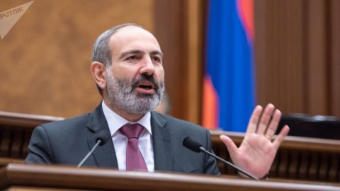 Paşinyan Ermənistandan qaçmaq niyyətində deyil
