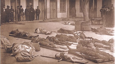 Beynəlxalq konfransda soyqırımı aktları müzakirə edildi