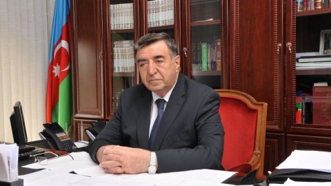 Prezident Əhməd Əhmədzadəni işdən ÇIXARDI