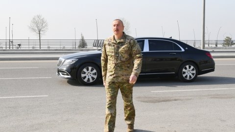 İlham Əliyev Hərbi Qənimətlər Parkının açılışında