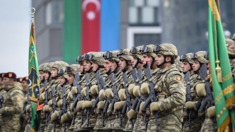Azərbaycan hərbi təxribatlara hazır olmalıdır - ŞƏRH  