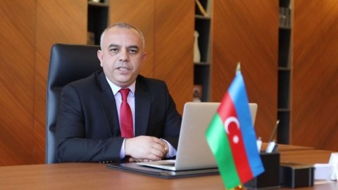 Sosial şəbəkələrdə Azərbaycansayağı “piar”- Mətbuat katiblərinin problemləri həlletmə “ÜSULU”...