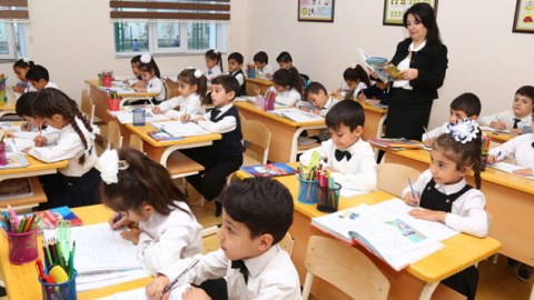 Birinci sinfə qəbulla bağlı vatsap hesabı yaradıldı