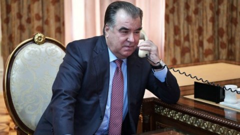 Qırğızıstan və Tacikistan prezidentləri zəngləşdi
