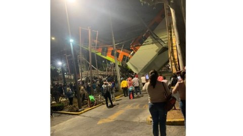 Metrokörpü çökdü: 15 ölü, 80 yaralı